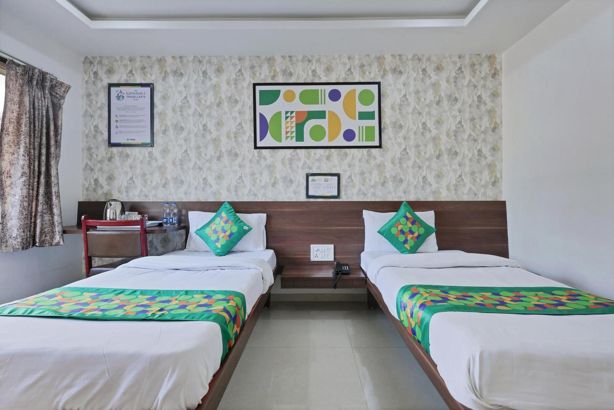Hotel Rvg Vadodara Exterior foto
